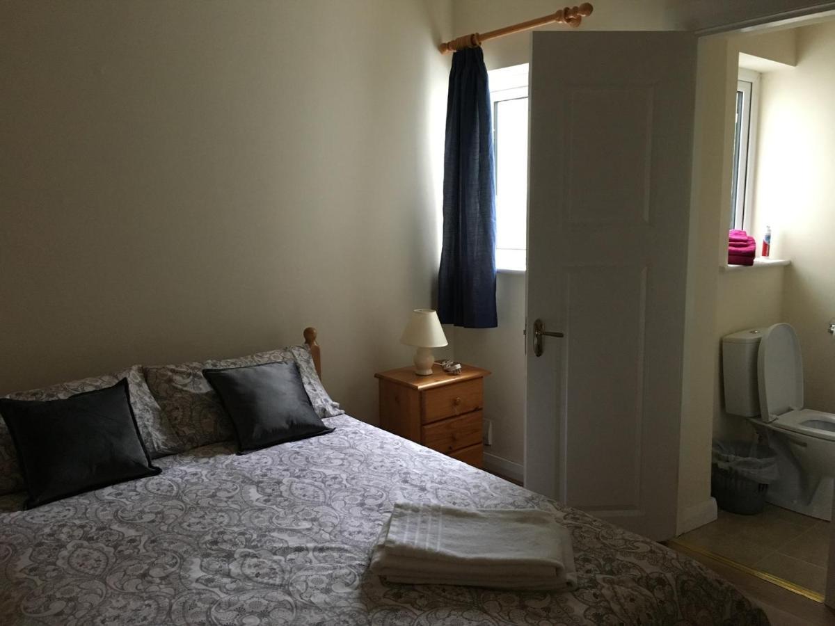 Double Rooms & Twin Rooms Rahoon Galway Exterior photo